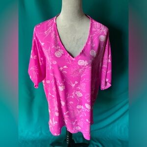Size Medium Dainty V Neck Pop Poncho Pink Floral Tunic Top by Spin, NWT